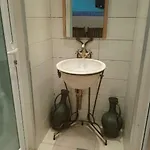 Alpina Suites * קסטוריה
