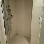 בית הארחה Alpina Suites *