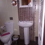 בית הארחה Alpina Suites *