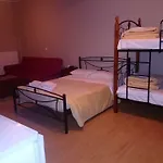Alpina Suites *