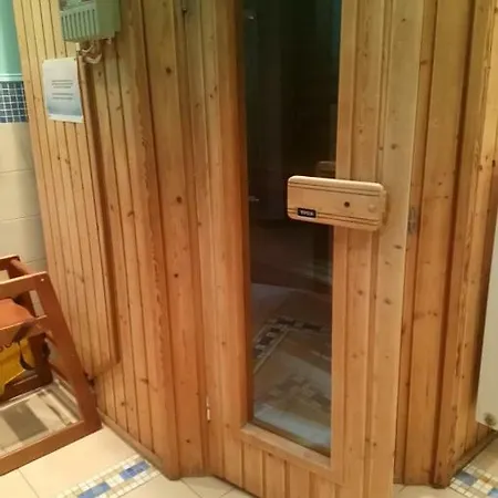 Alpina Suites Konukevi