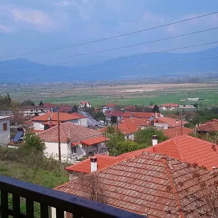 Konukevi Alpina Suites *