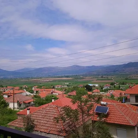 Alpina Suites Konukevi *