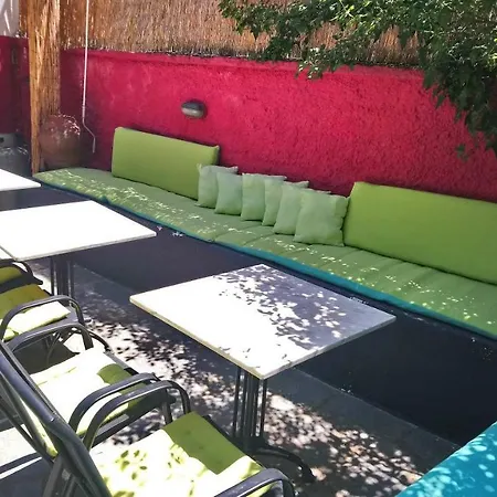 Guest house Alpina Suites